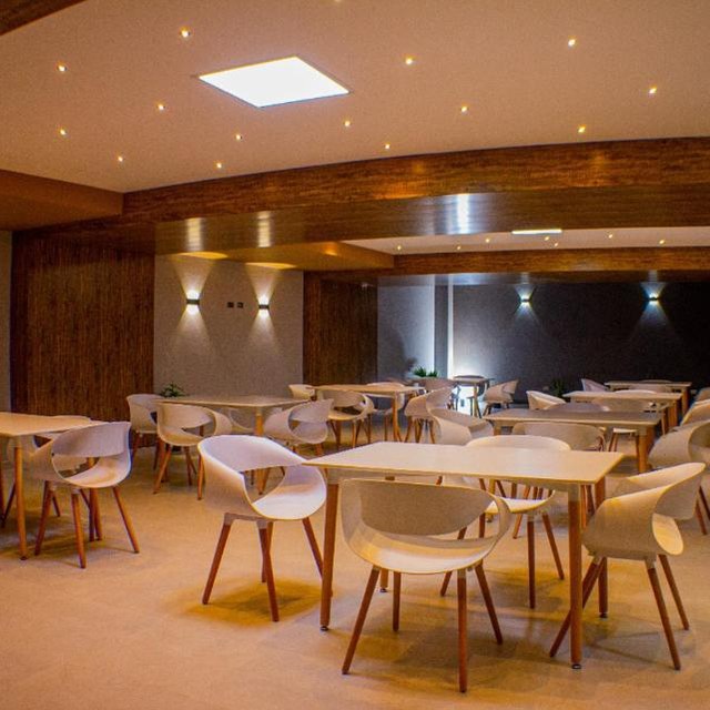 Comedor del restaurante del Hotel Harmony Ipiales
